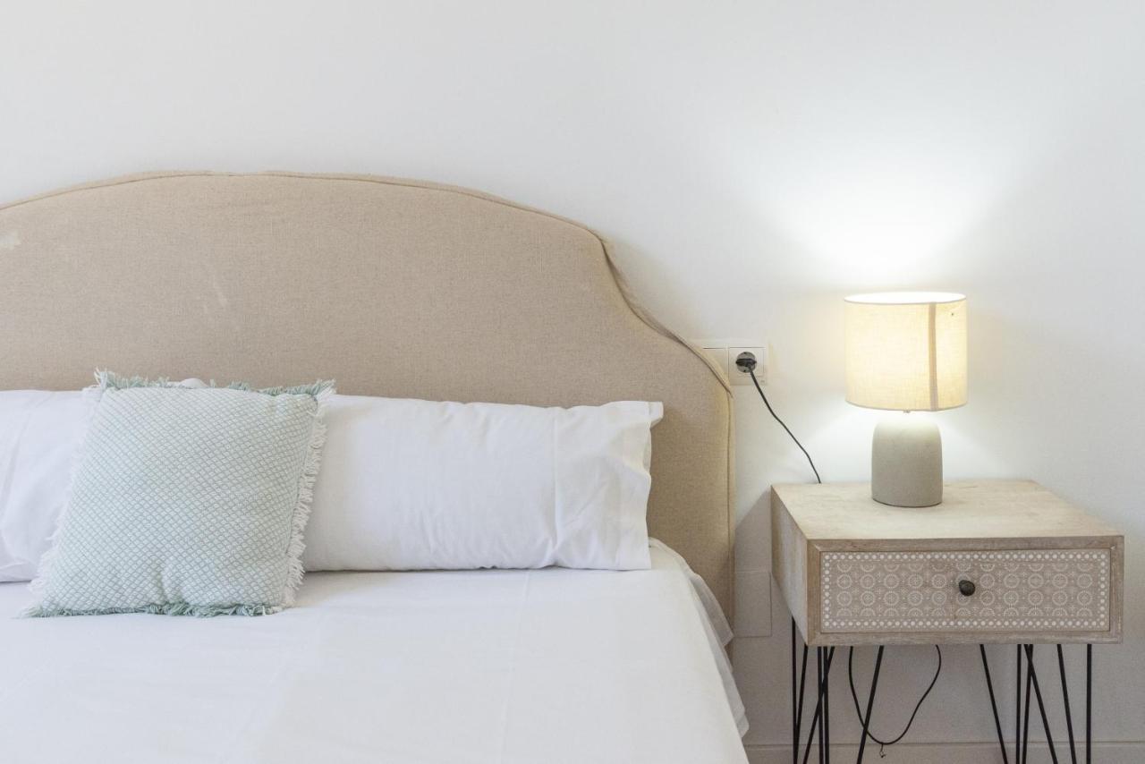 Urbe10 Terrace Constitucion 1 Bedroom Apartment มาลากา ภายนอก รูปภาพ